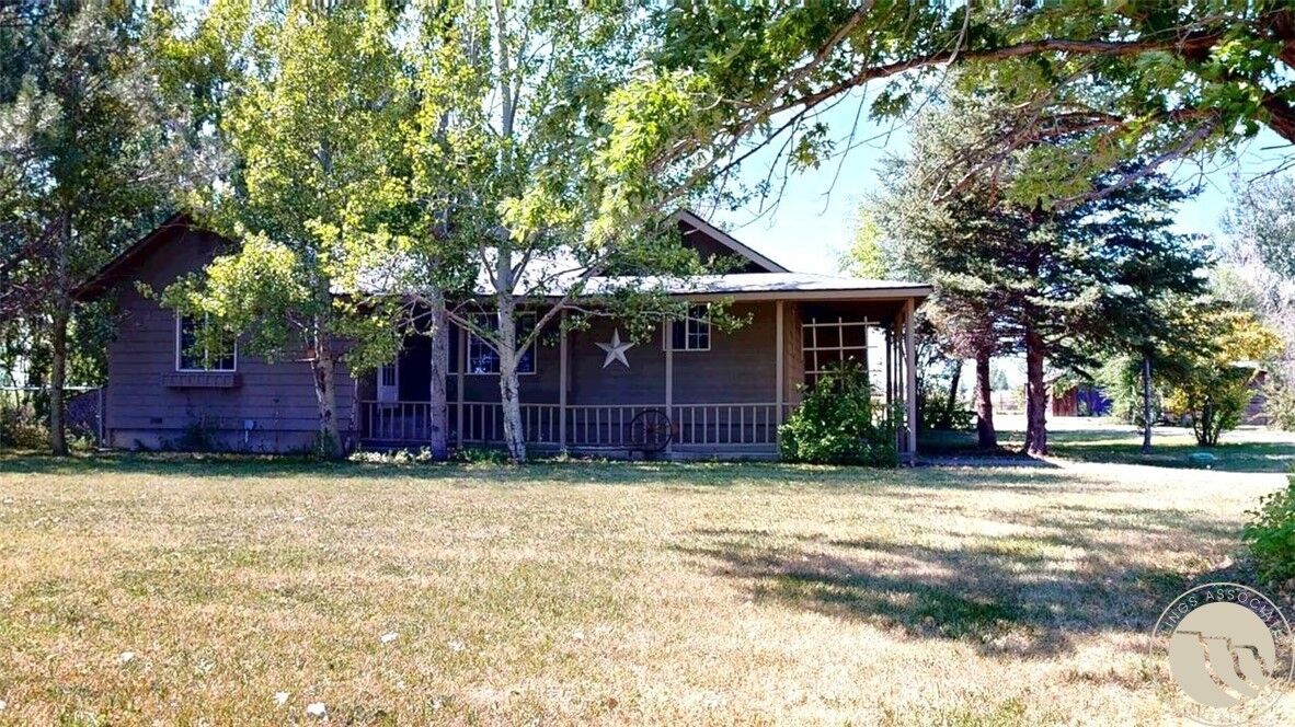 Property Photo: 2102 N 9th Road MT 59088