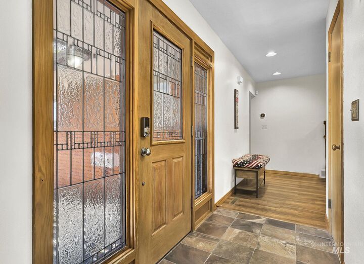 Property Photo: 5816 W Poplar Dr ID 83704-7633