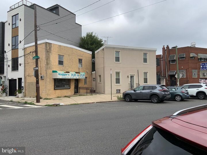1327 S Warnock Street  Philadelphia PA 19147 photo