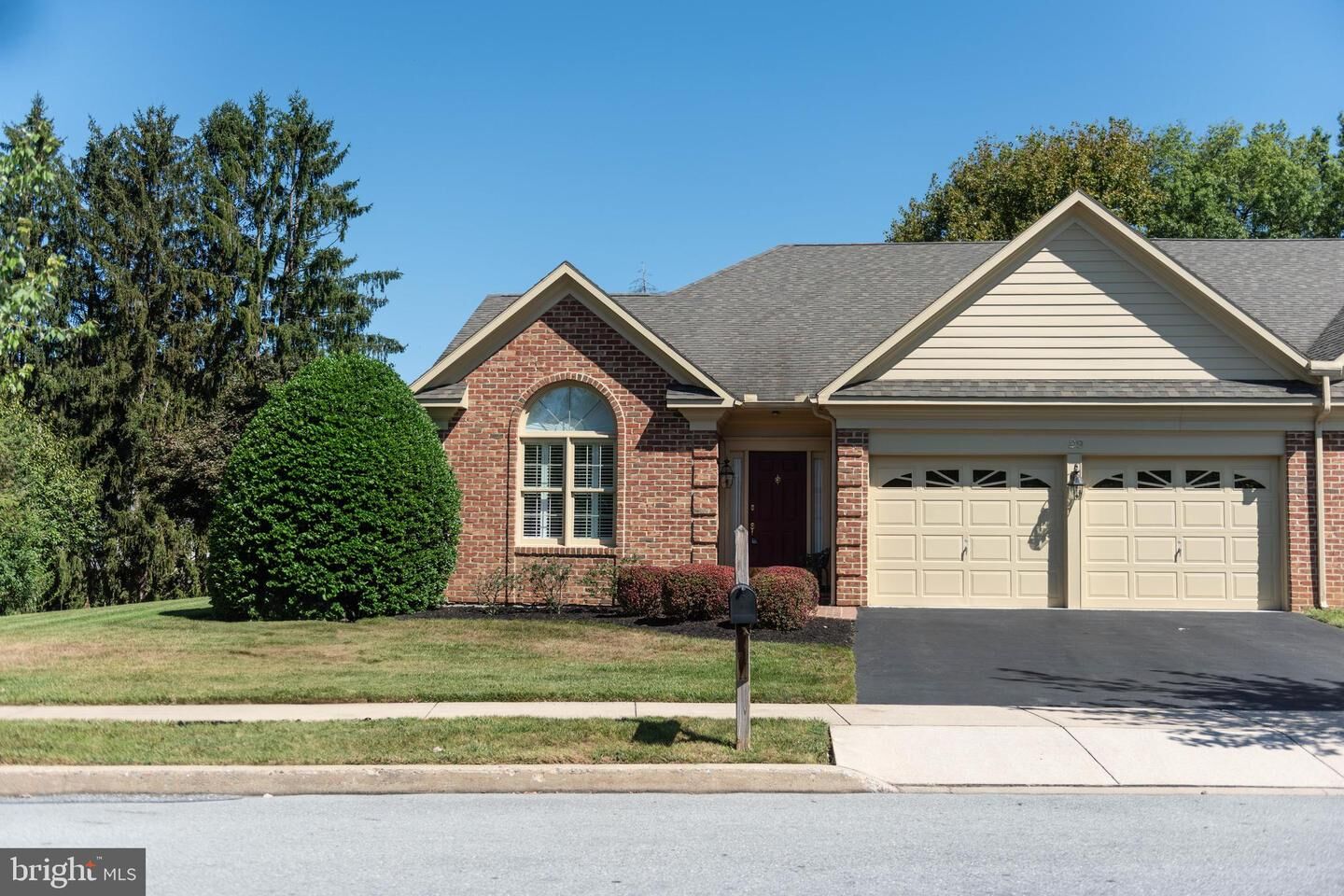 Property Photo: 29 Almond Drive PA 17033