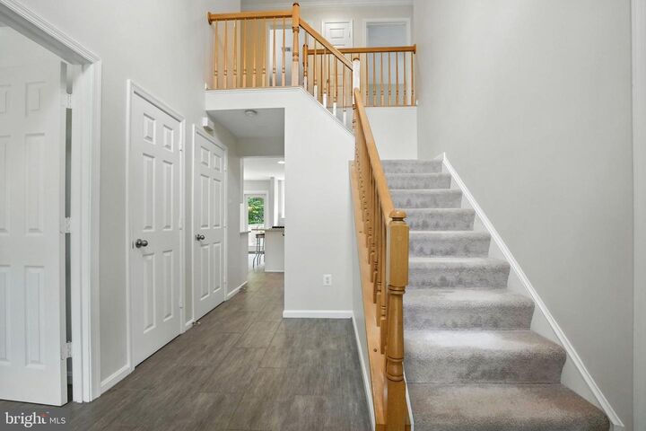 Property Photo: 42972 Deer Chase Place VA 20147