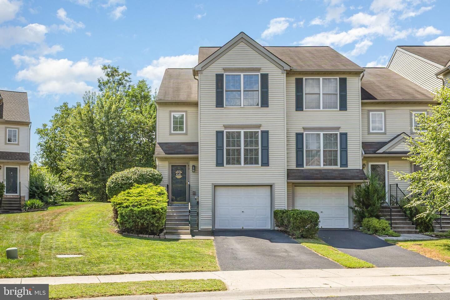 Property Photo: 53 Woodmyre Lane PA 17025