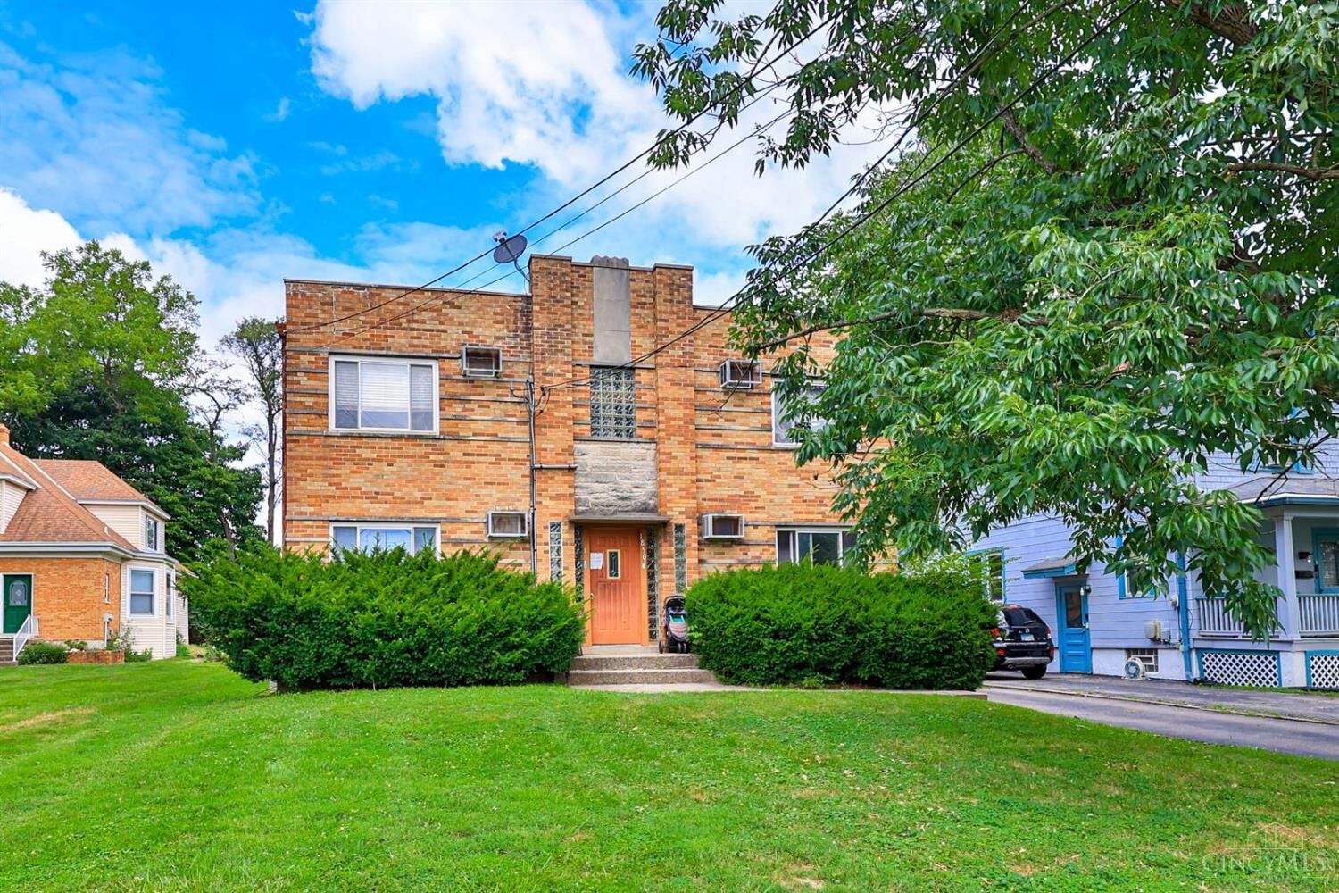 Property Photo: 1850 Bising Avenue OH 45239