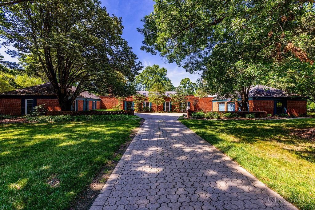 Property Photo: 8445 Eustis Farm Lane OH 45243