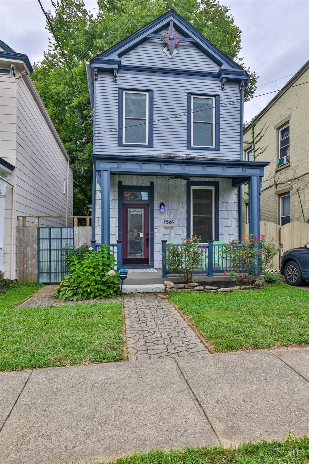 Property Photo: 1569 Pullan Avenue OH 45223