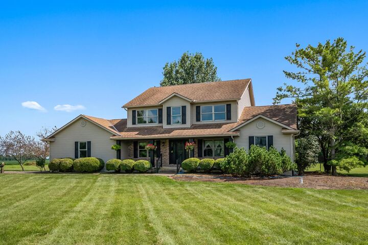 Property Photo: 2217 Radnor Road OH 43066