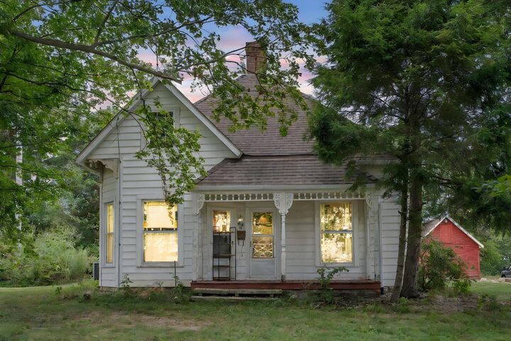 Property Photo: 481 Flakes Frd SE Road OH 43160
