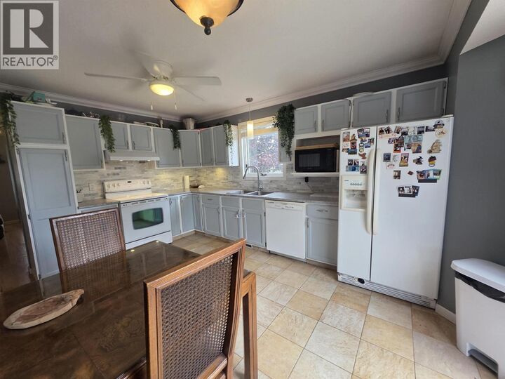 Property Photo:  5301 Mountain Vista Drive  BC V8G 4X4 