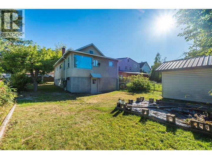 Property Photo: 182 Columbia Avenue BC V1N 1A9