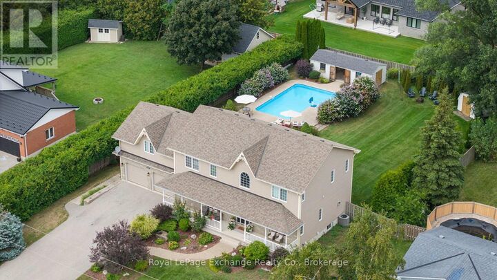 985 Heritage Drive  Huron-Kinloss ON N2Z 0B9 photo