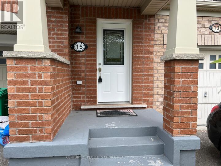 Property Photo: 15 Lanternlight Lane ON L7A 0S5