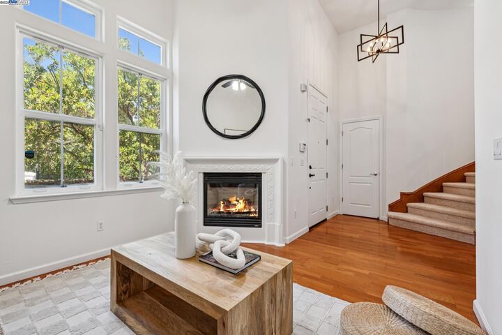 Property Photo: 8857 Oliver Pl CA 94568