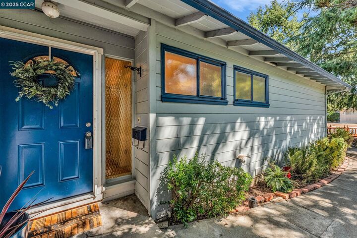 Property Photo: 1540 Brentwood Court CA 94595