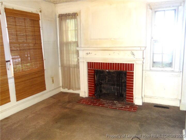 Property Photo:  214 S Windsor Drive  NC 28301 