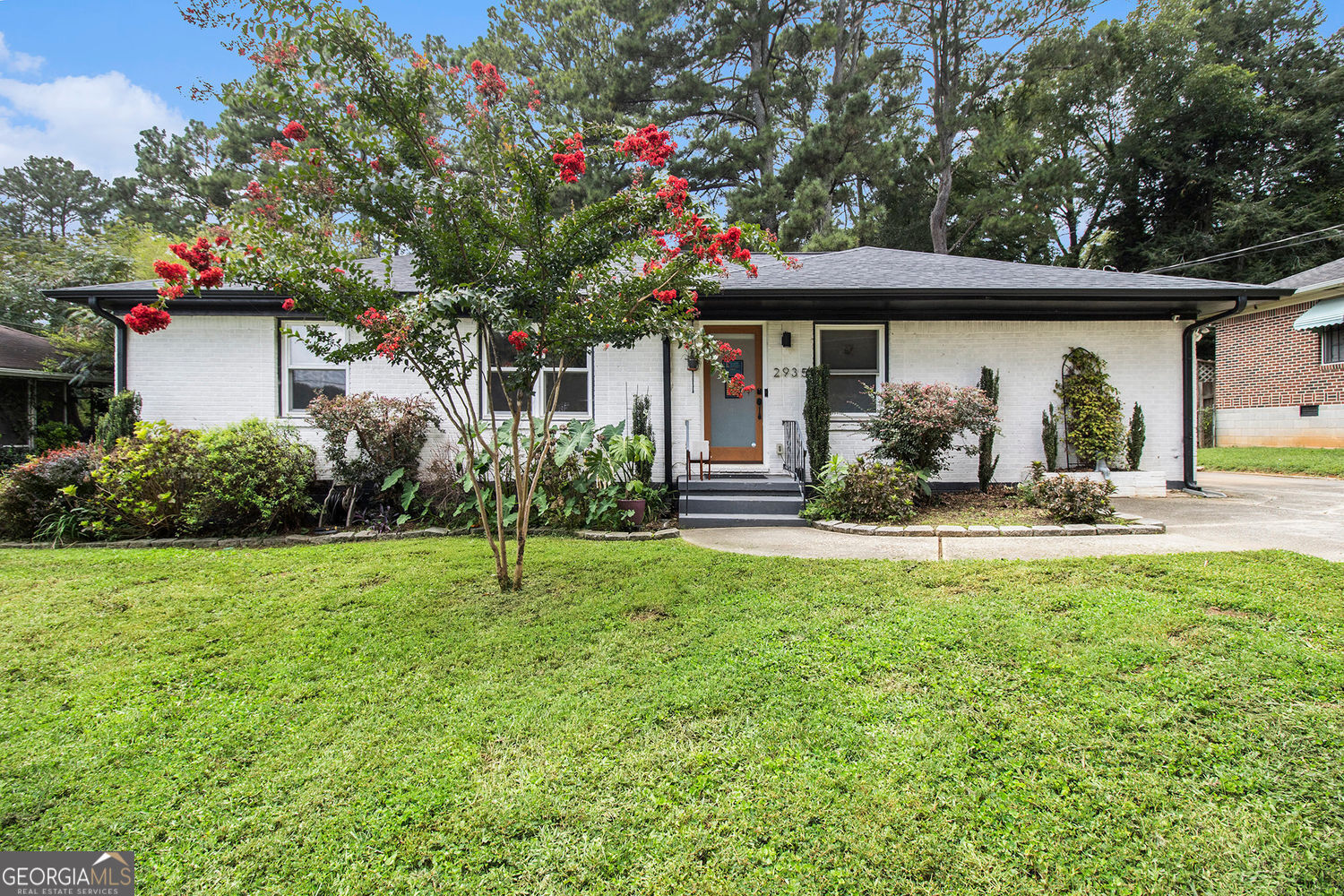 Property Photo: 2935 Gresham Road SE GA 30316