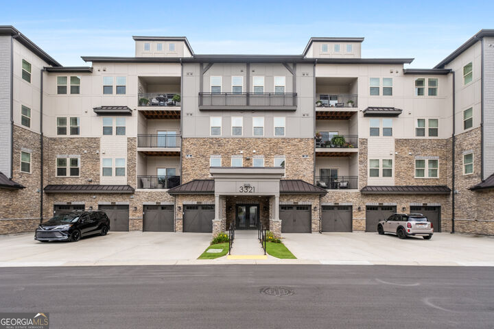 Property Photo: 3321 Orwell Way 3301 GA 30041