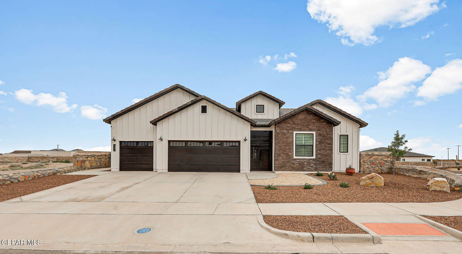 Property Photo: 2395 Enchanted Nook Lane TX 79911