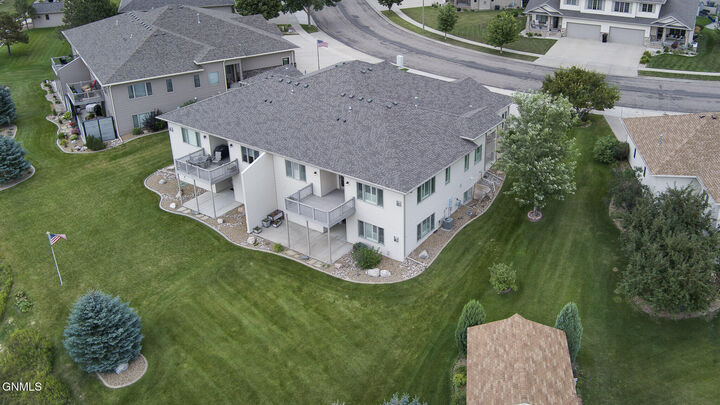 Property Photo: 3424 Thunderbird Lane ND 58503