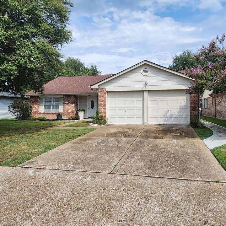 Property Photo: 3826 Gamlin Bend Drive TX 77082