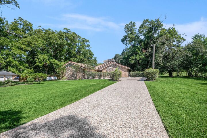 Property Photo:  3215 Kennings Road  TX 77532 