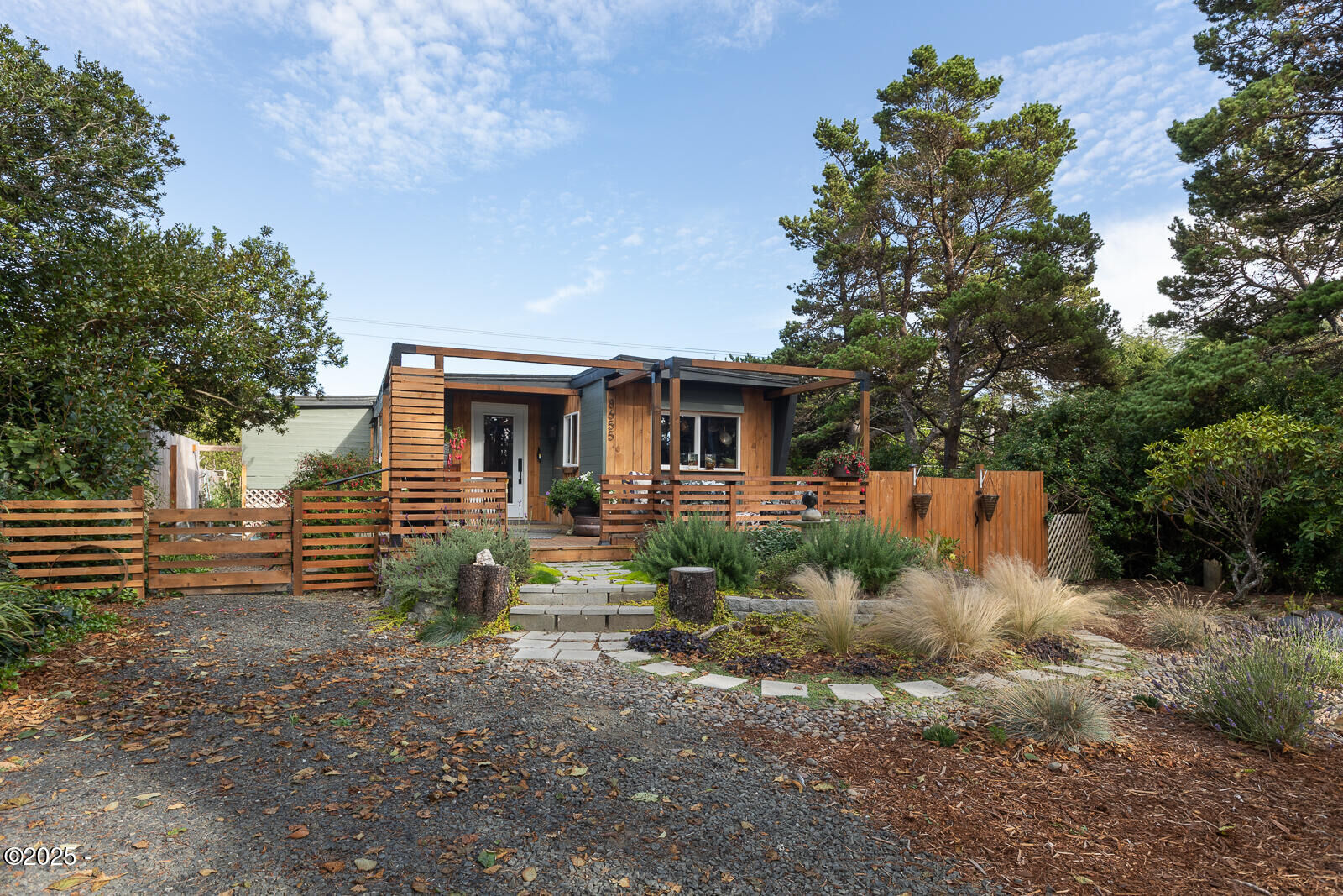 Property Photo:  8655 SW Abalone Street  OR 97366 