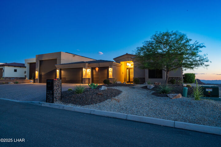Property Photo:  6620 Avienda Desierto Verde  AZ 86406 