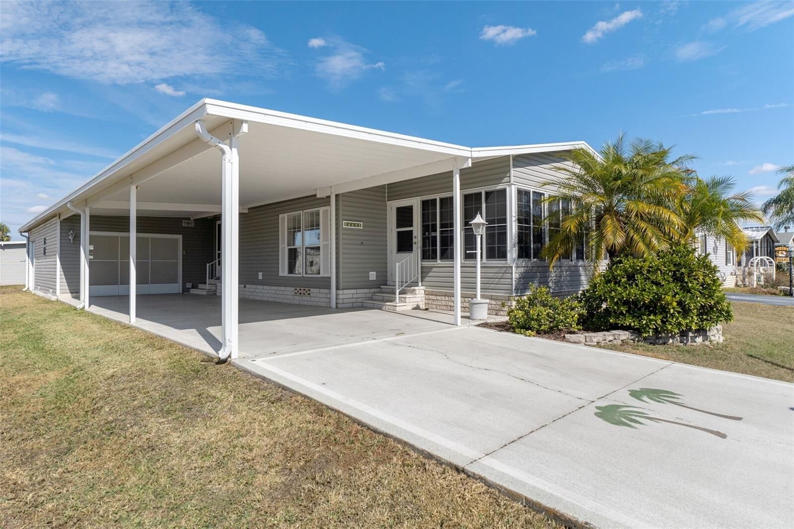 Property Photo: 36645 Kay Avenue FL 33542