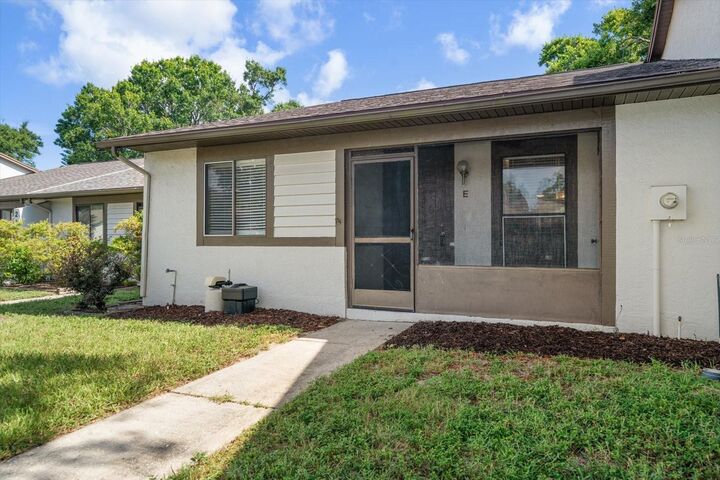 Property Photo: 2165 Corbin Place FL 34683