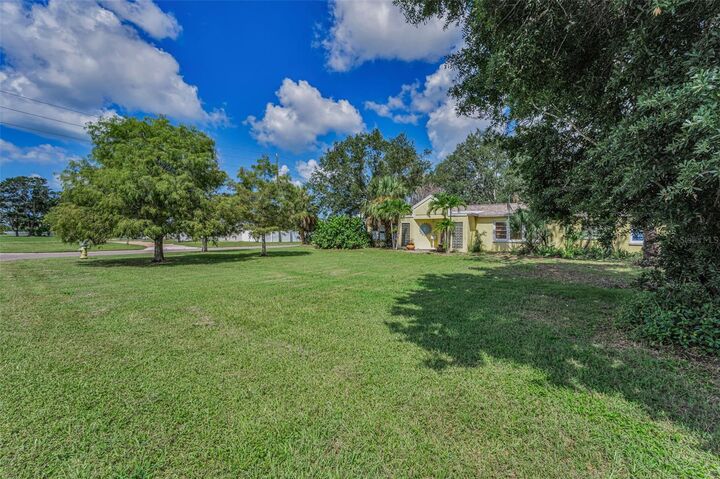 645 Villagrande Avenue S  St Petersburg FL 33707 photo