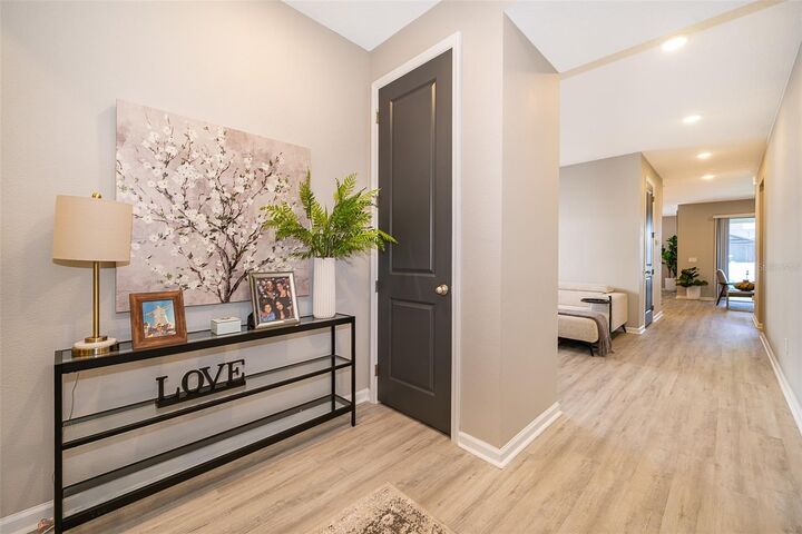 Property Photo: 3856 Bannock Avenue FL 32778
