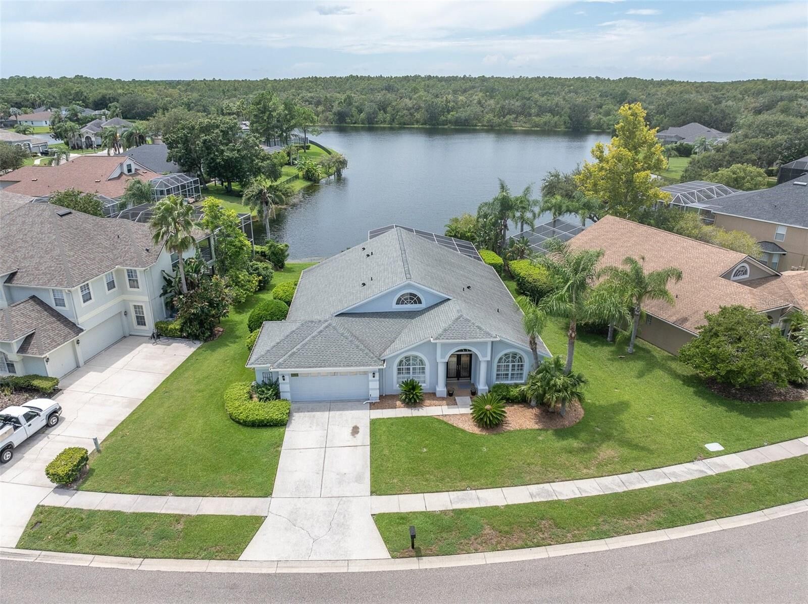 Property Photo: 18808 Chaville Road FL 33558