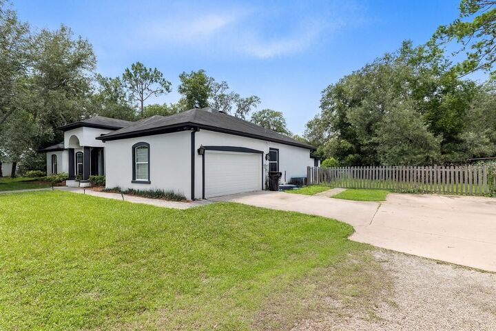 Property Photo:  5130 Morning Dew Loop  FL 32765 