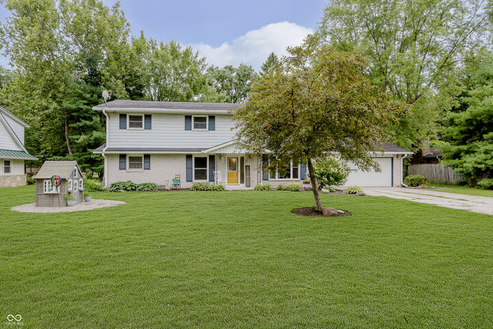 Property Photo: 9105 W Lone Beech Drive IN 47304