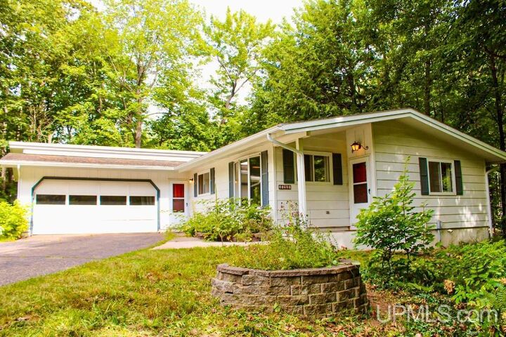 21703 Peepsock Road  Houghton MI 49931 photo