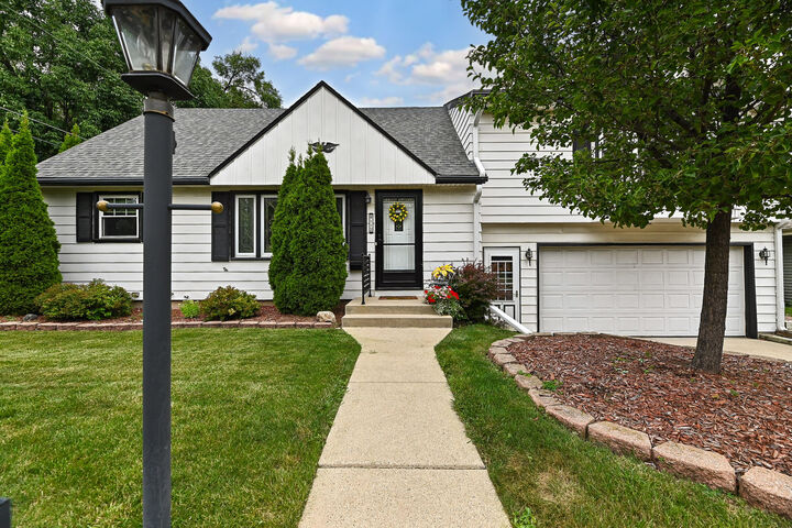 8112 W Morgan Ave  Milwaukee WI 53220 photo