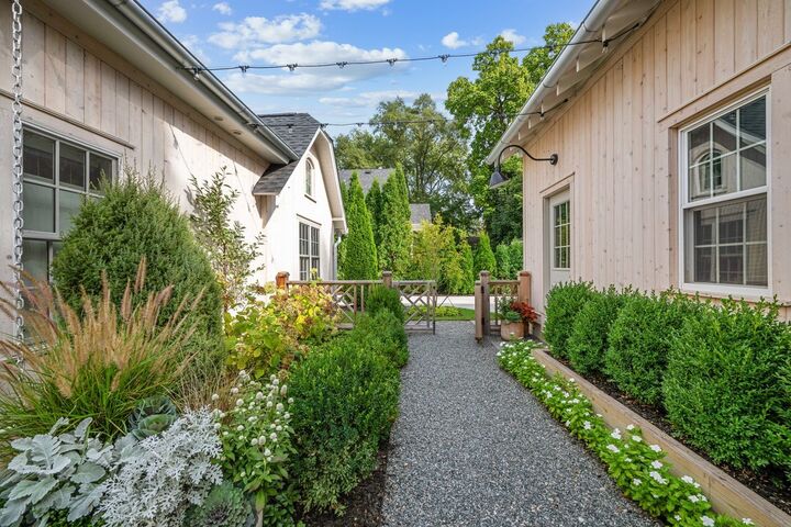 Property Photo:  319 W Lake Street  IL 60010 