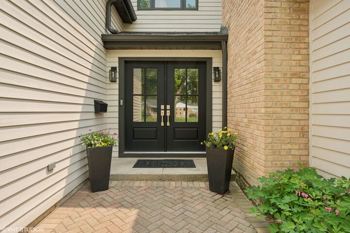 Property Photo:  1115 Hunter Road  IL 60025 