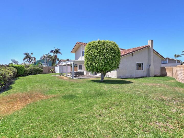 Property Photo: 18022 Dellglen Circle CA 92647