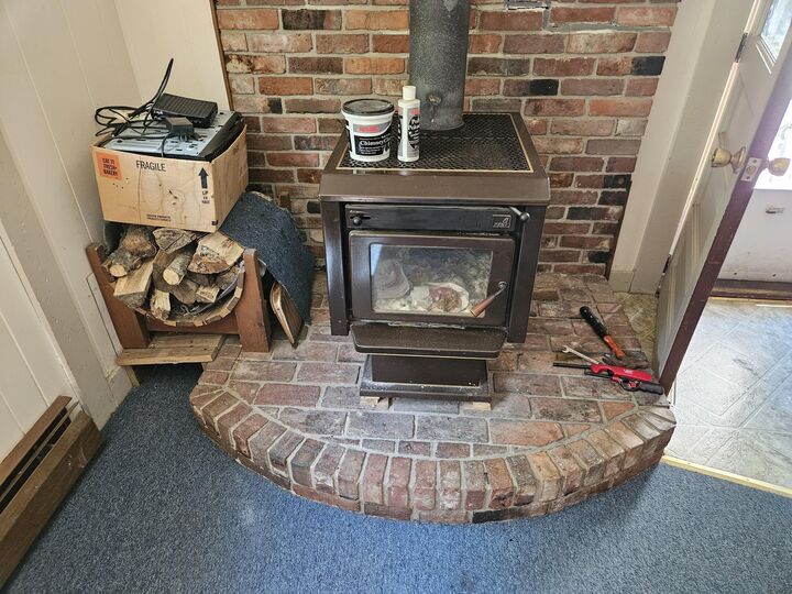 Property Photo: 200 Hackett Mills Road ME 04274