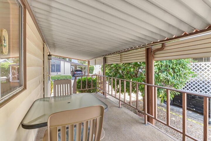 Property Photo: 110 Wyndbrook Street CA 95828