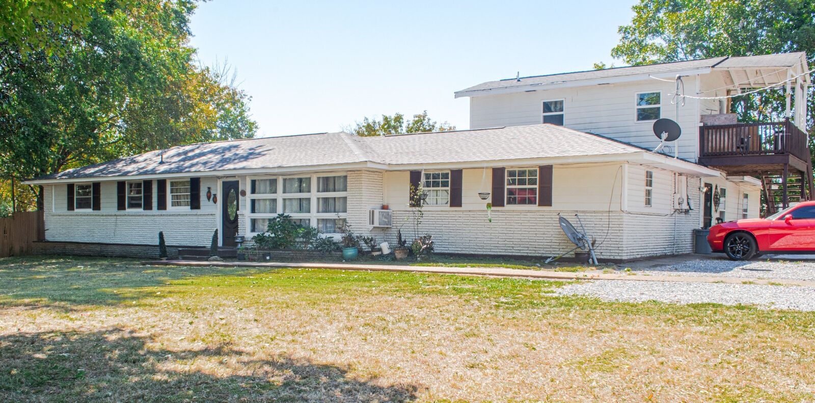 Property Photo:  340 E Due West Ave E  TN 37115 