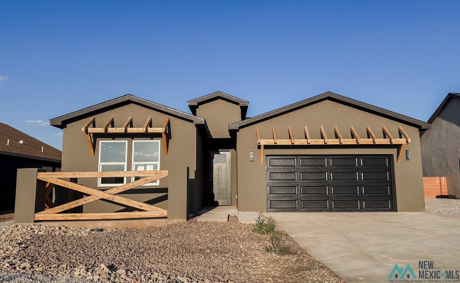 Property Photo:  1409 Weatherby Avenue  NM 88210 