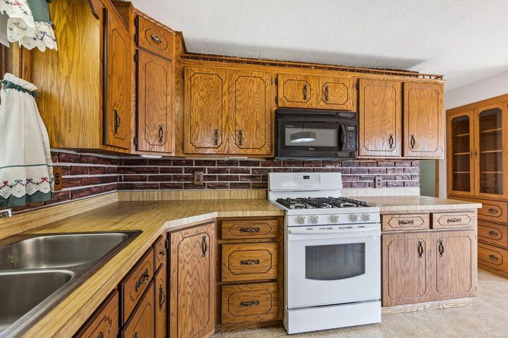 Property Photo: 414 20th Avenue N MN 56303