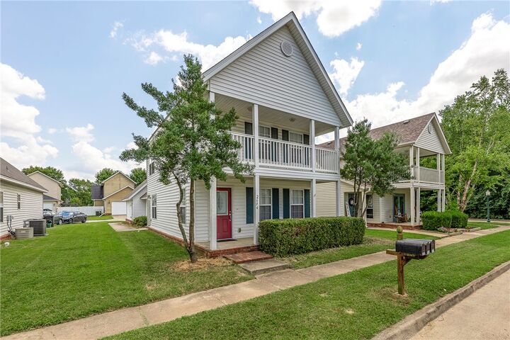 Property Photo: 2694 N Whit Lane AR 72704