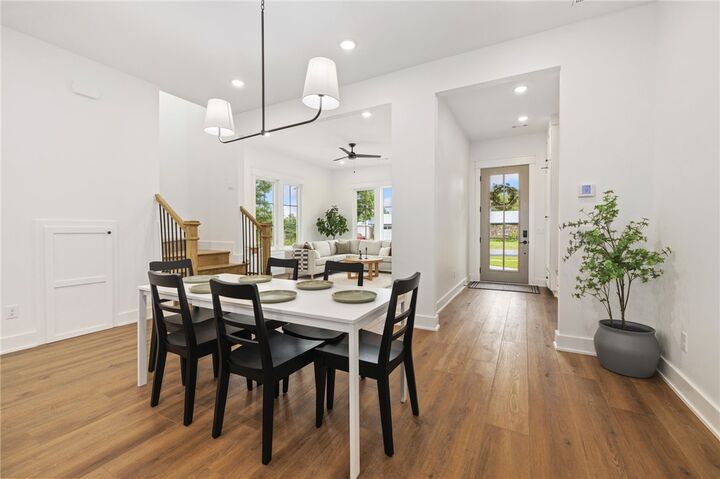 Property Photo:  823 NW 14th Street  AR 72712 
