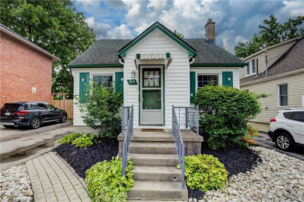Property Photo:  99 Gildner Street  ON N2G 2H4 