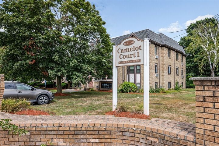 Property Photo: 307 Pawtucket Blvd 23 MA 01854