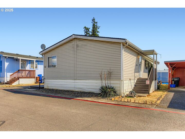Property Photo: 20248 Highway 213 OR 97045