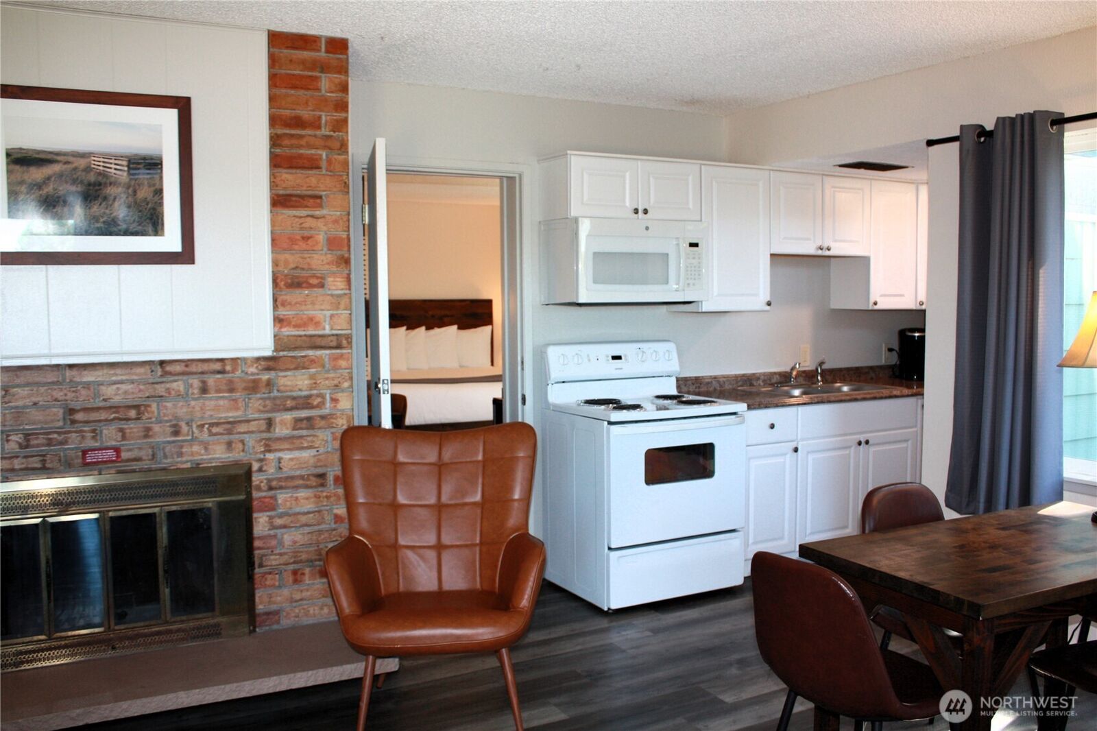 Property Photo: 710 S Hancock Street 102&3 WA 98595