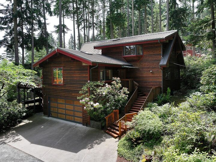 Property Photo: 635 Indian Hill Road WA 98239